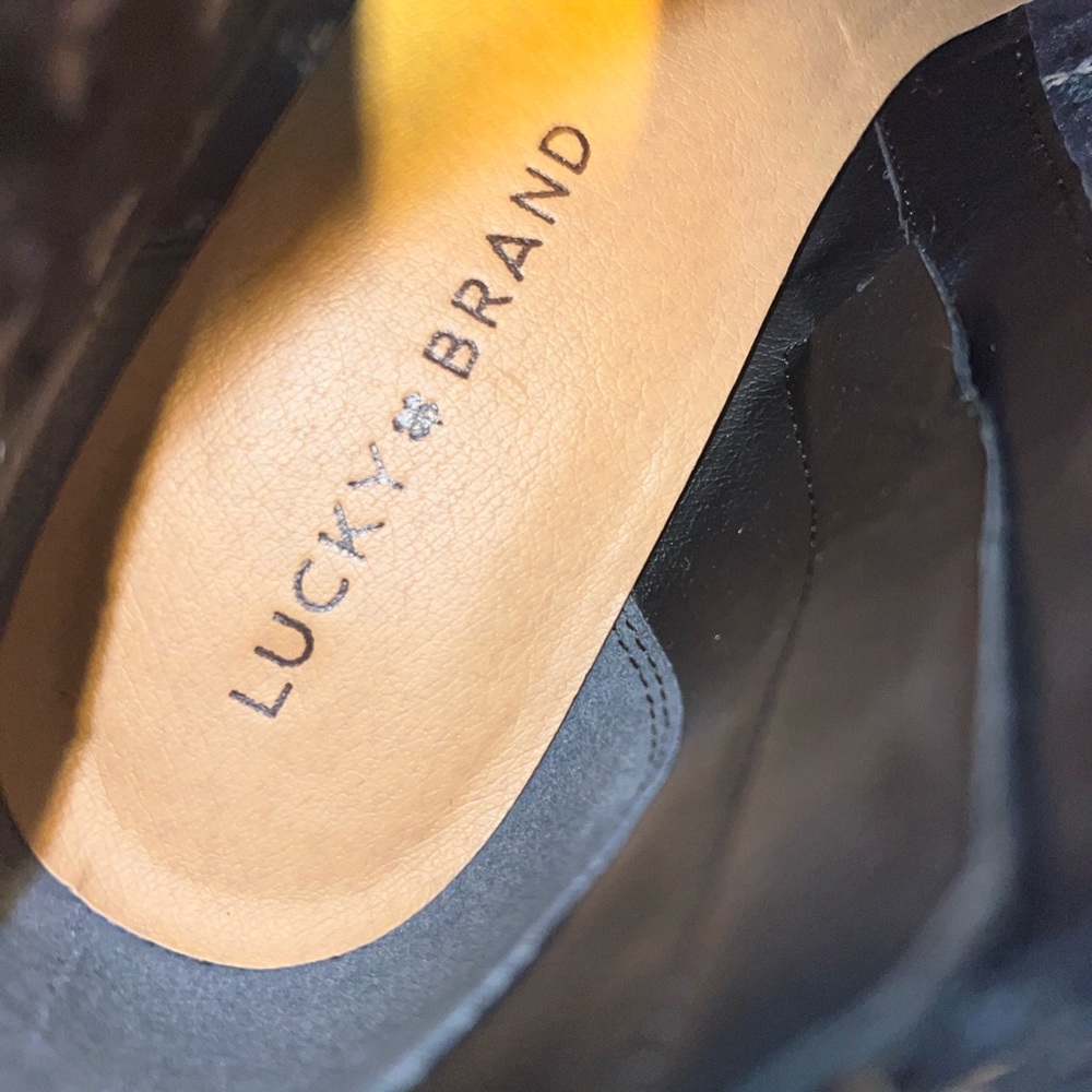 Lucky Brand Women's Basel Leather Booties - Picture 5 of 6